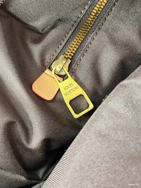 Christopher Vuitton Backpack MM-38*44*12.5CM Louis 0519